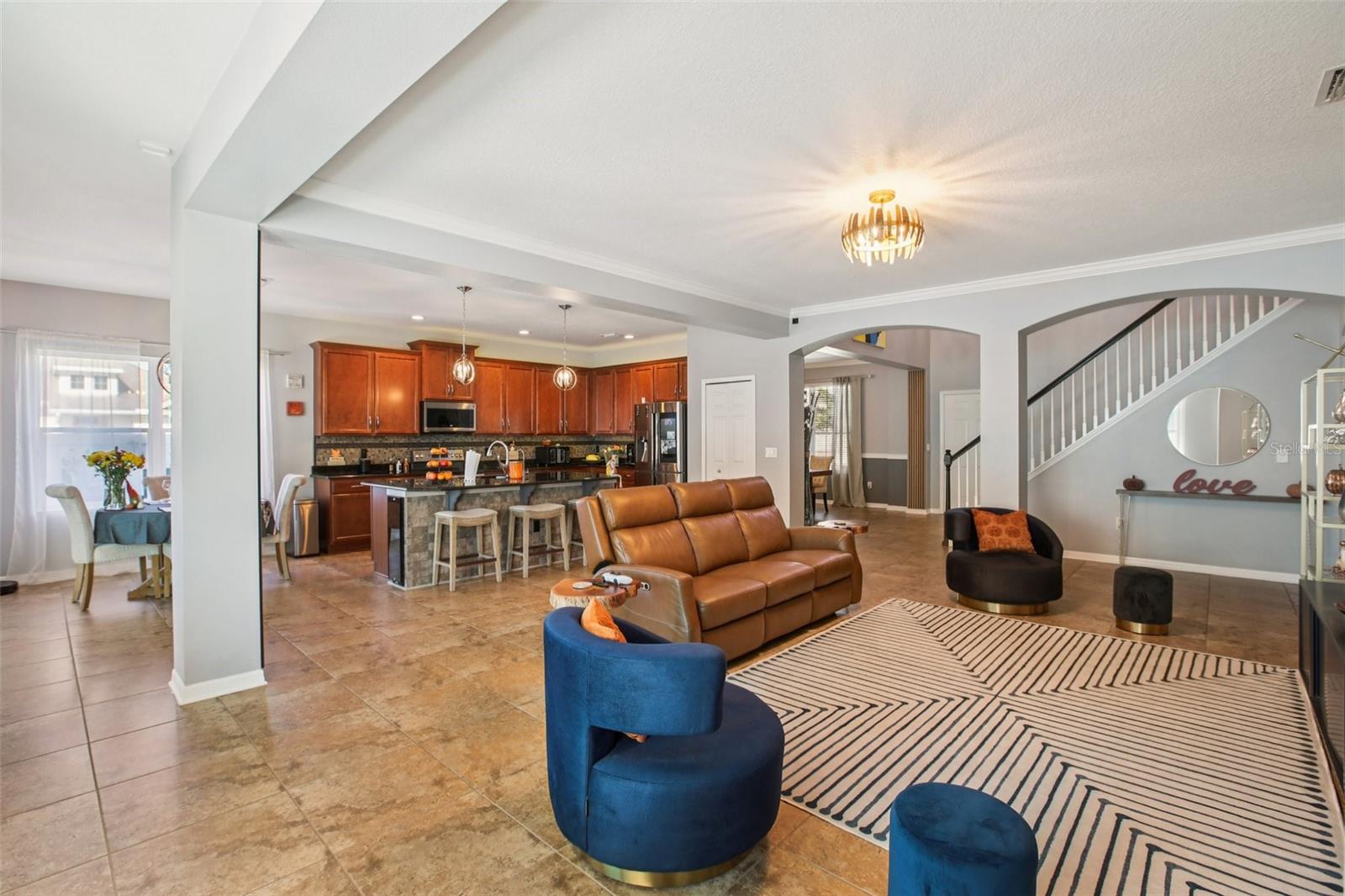 Image 18 of 64 For 2624 Kenchester Loop