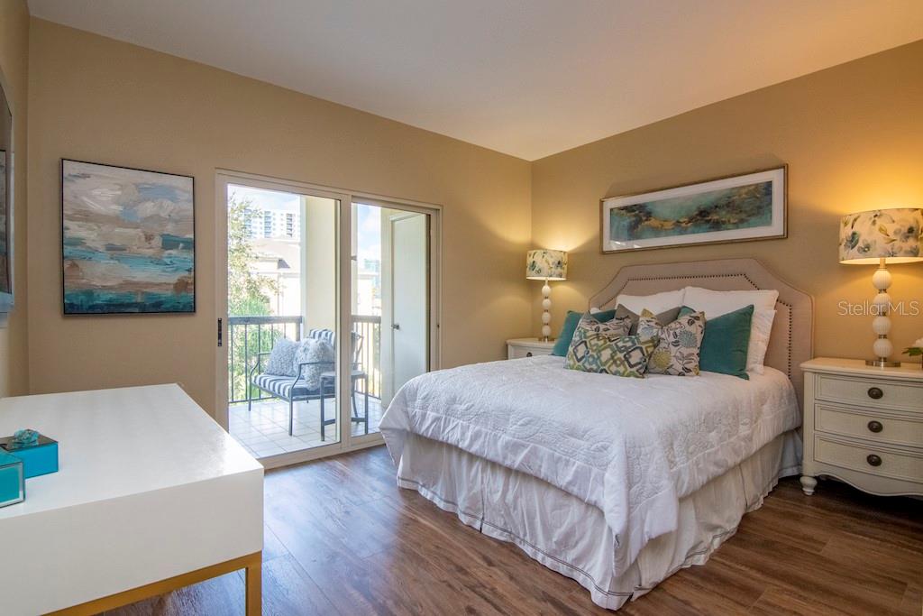 Image 30 of 52 For 1002 Harbour Island Boulevard 1302