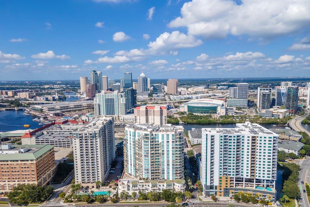 Image 46 of 52 For 1002 Harbour Island Boulevard 1302