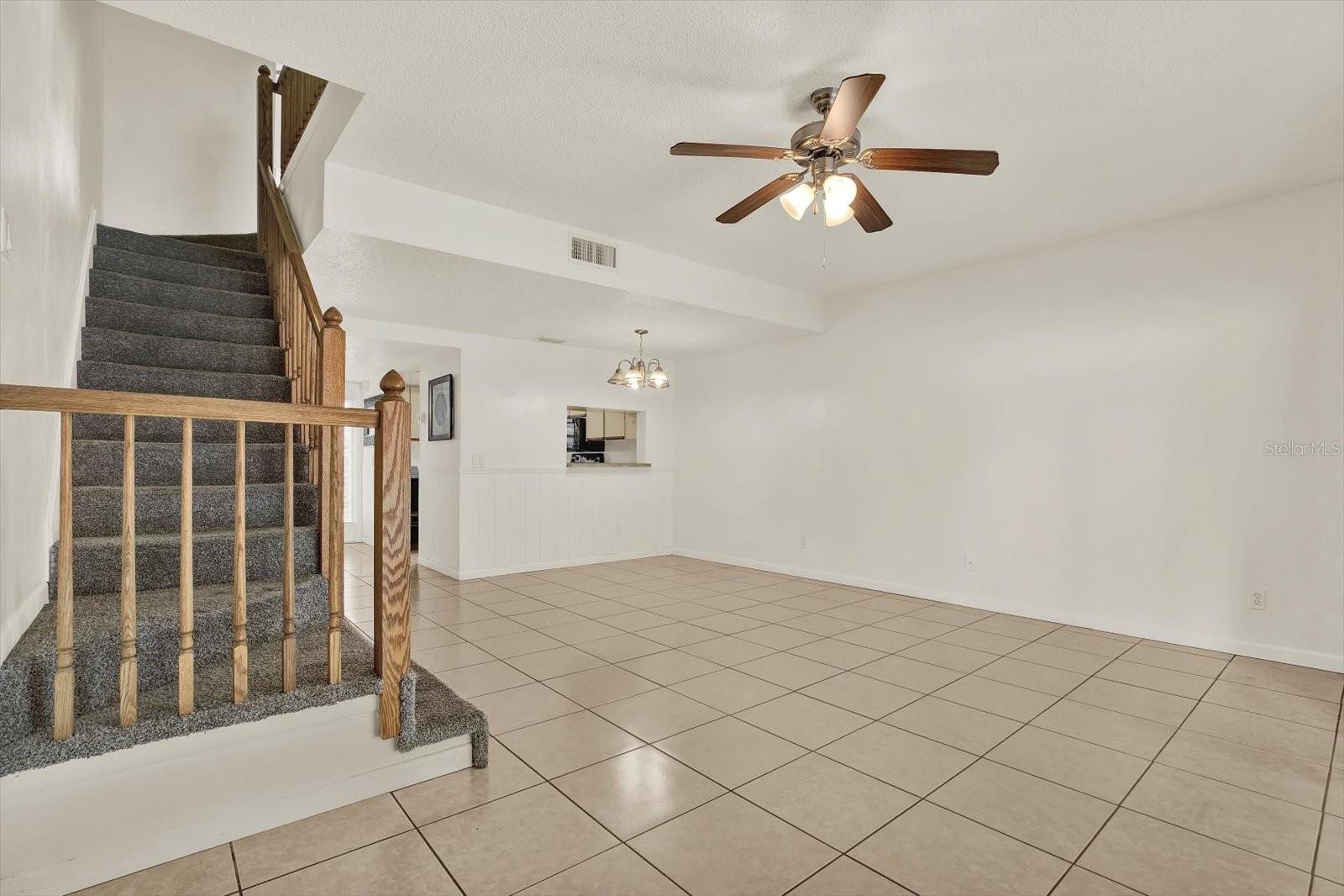 Image 18 of 40 For 1910 Sligh Avenue D104