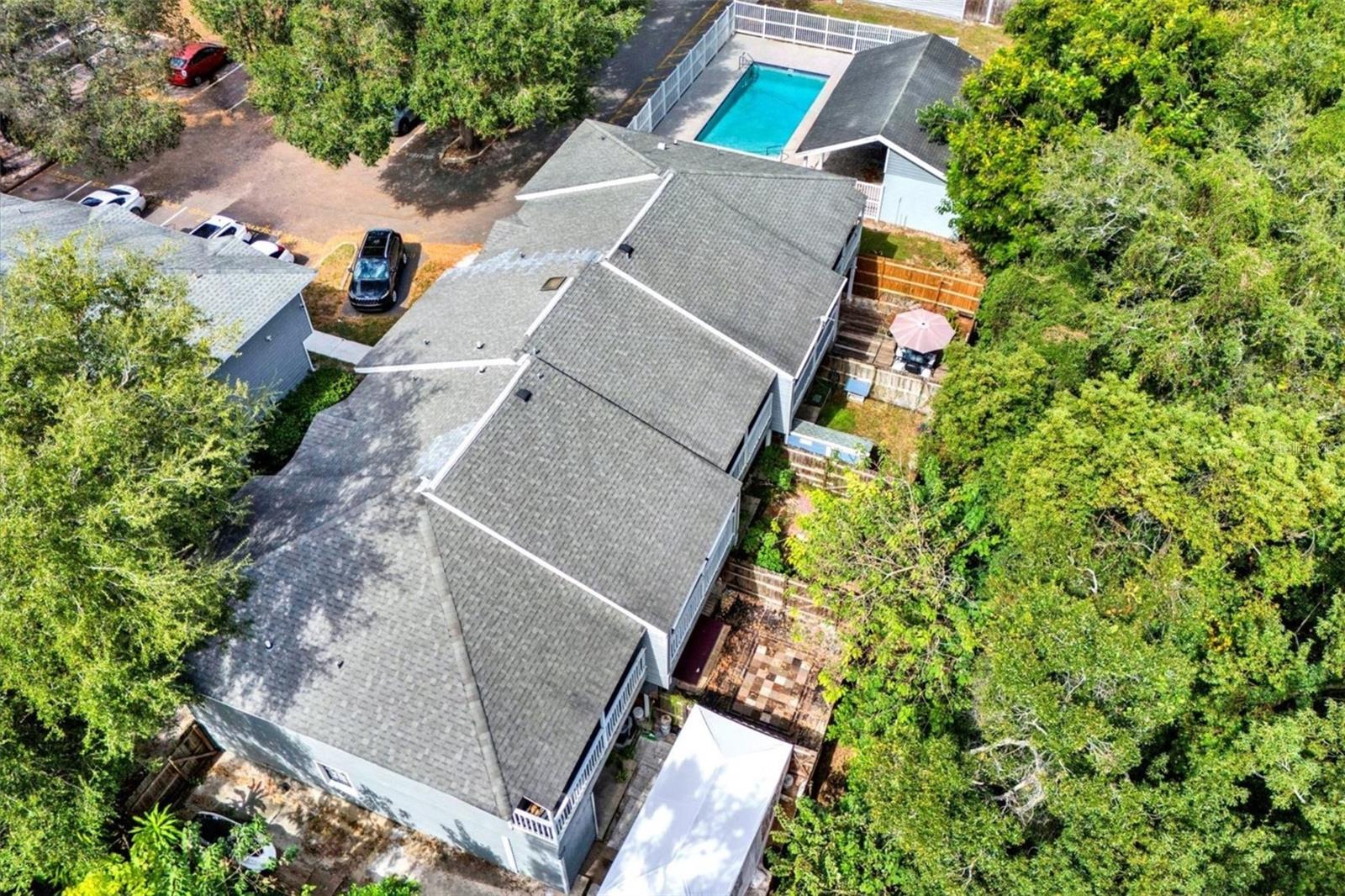 Image 34 of 40 For 1910 Sligh Avenue D104