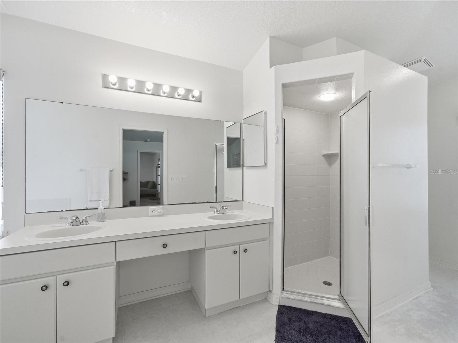 Image 25 of 38 For 4647 Tailfeather Court