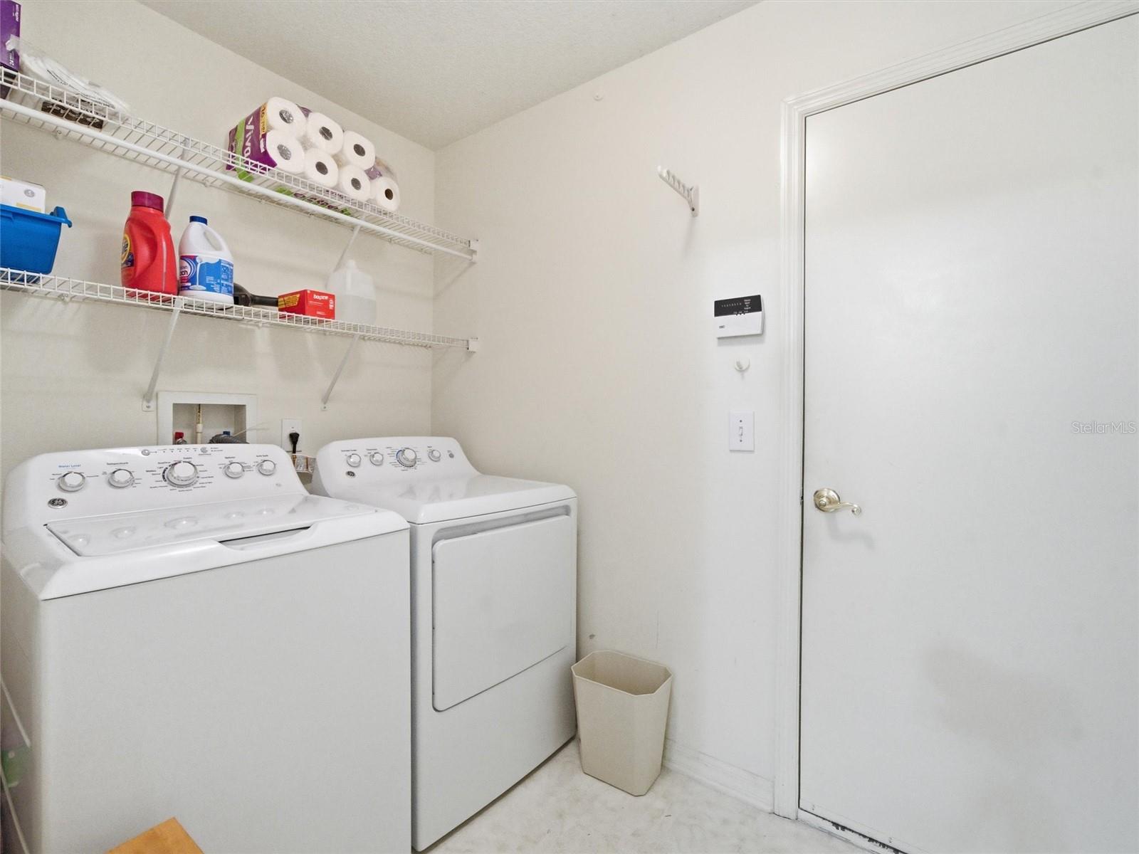 Image 34 of 38 For 4647 Tailfeather Court