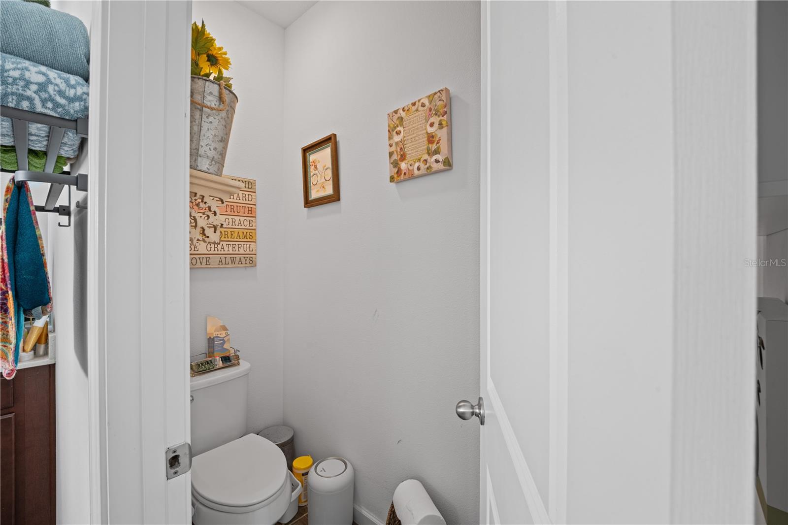 Image 21 of 26 For 1722 Reflection Lane