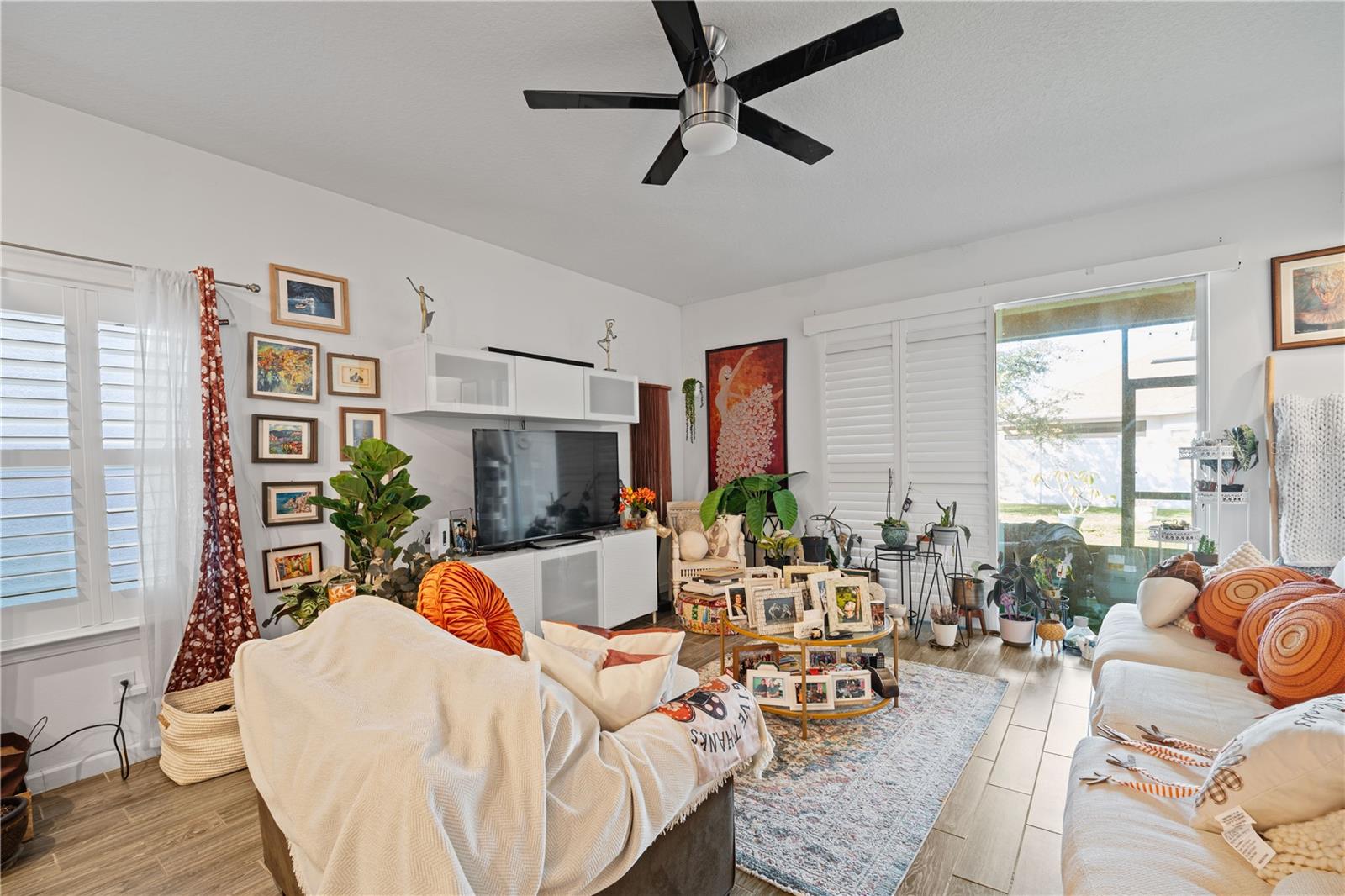 Image 24 of 26 For 1722 Reflection Lane