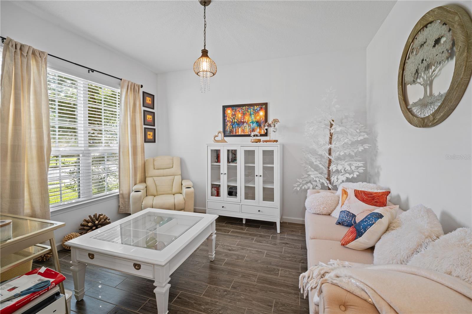 Image 5 of 26 For 1722 Reflection Lane