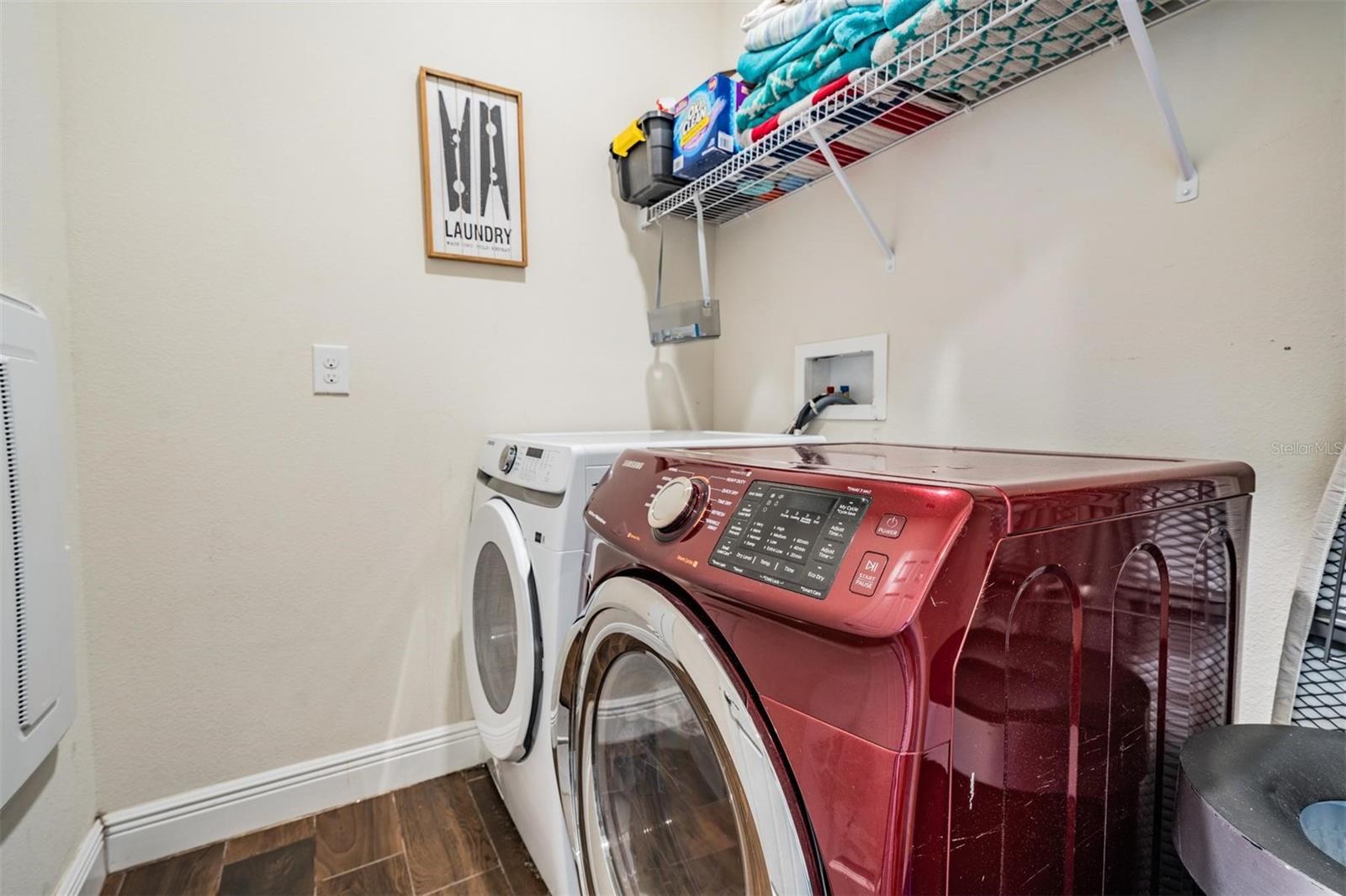 Image 17 of 22 For 11612 Navel Orange Way