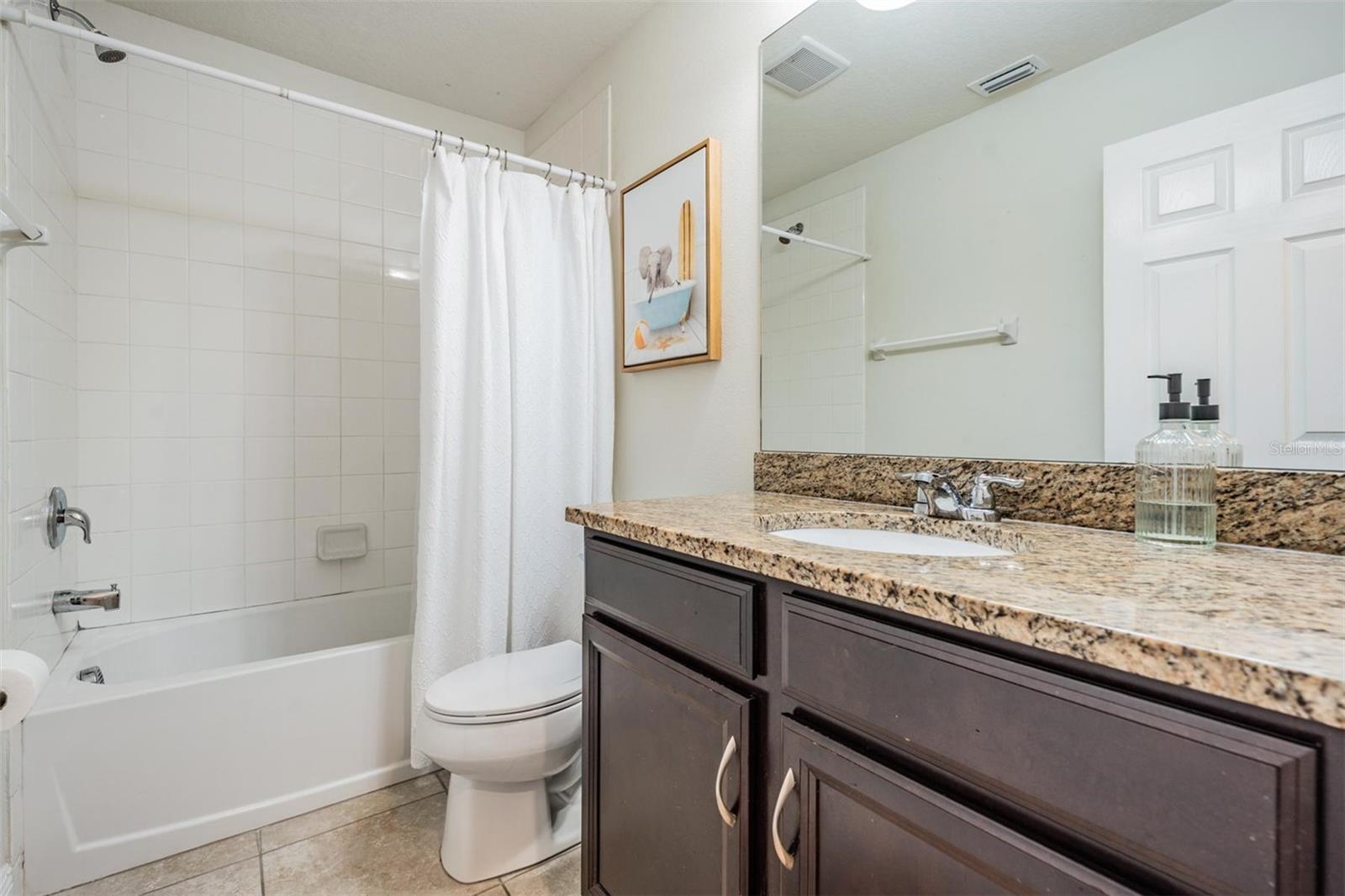 Image 20 of 22 For 11612 Navel Orange Way