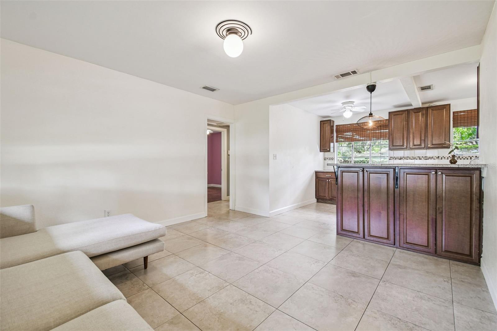 Image 27 of 49 For 1001 Fern Street