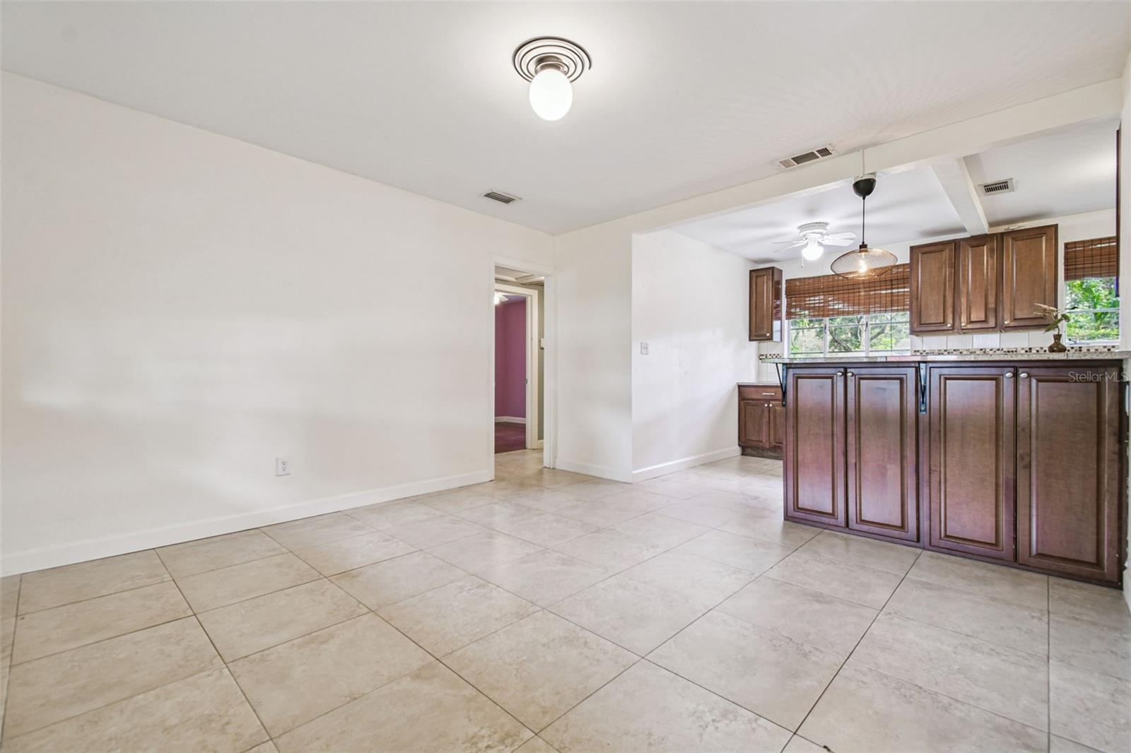 Image 29 of 49 For 1001 Fern Street