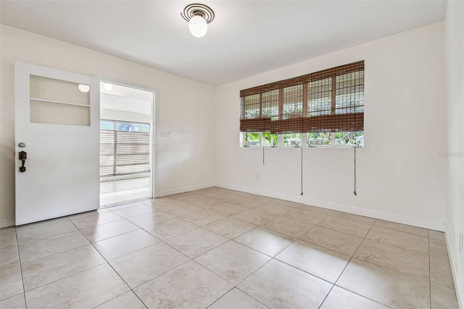 Image 30 of 49 For 1001 Fern Street