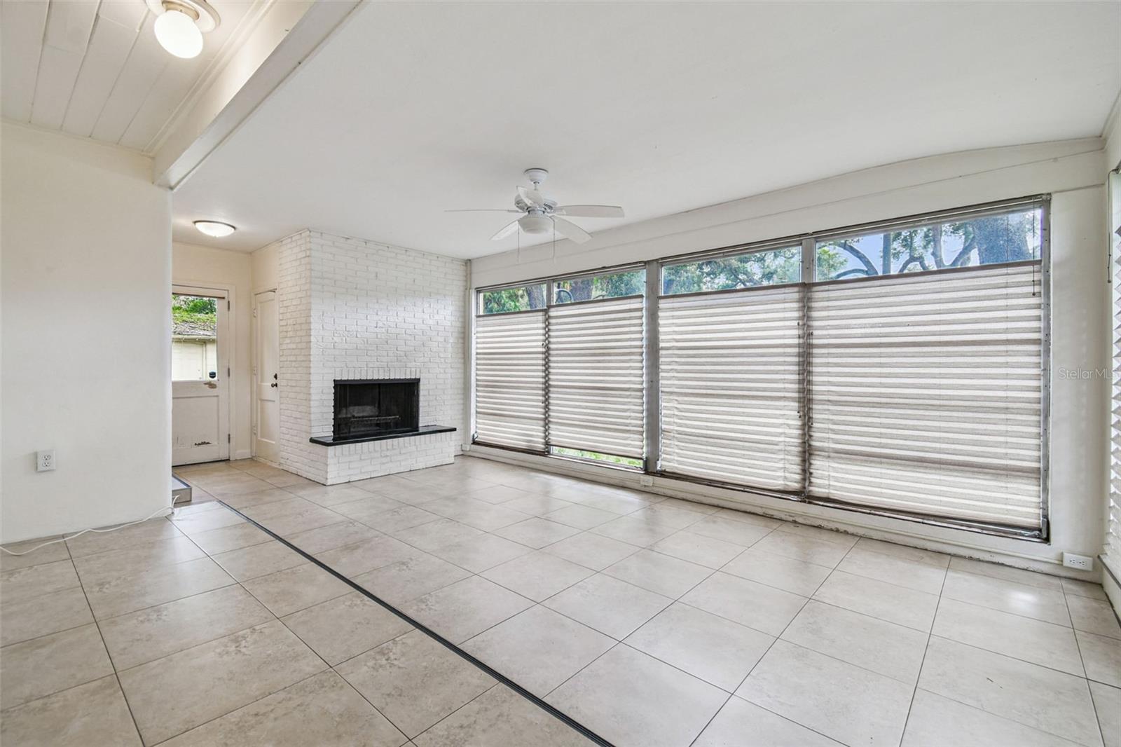 Image 42 of 49 For 1001 Fern Street