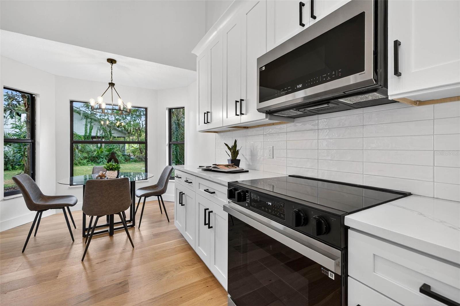 Image 10 of 39 For 1254 Windsor Way