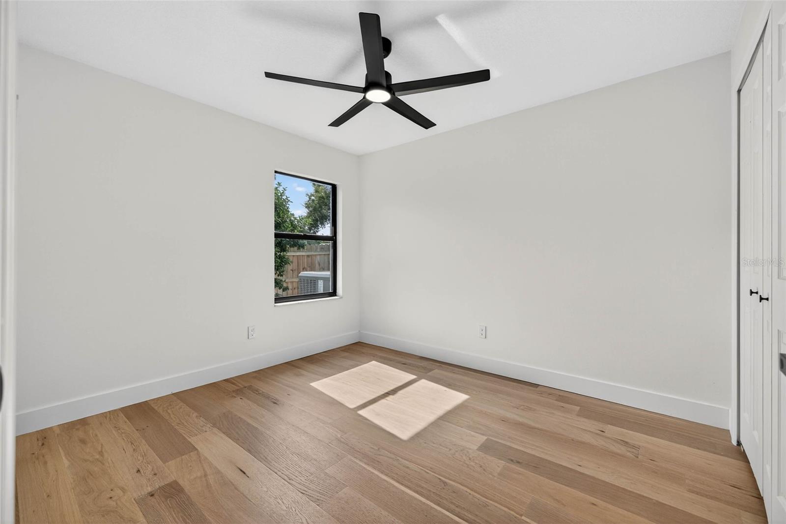 Image 29 of 39 For 1254 Windsor Way