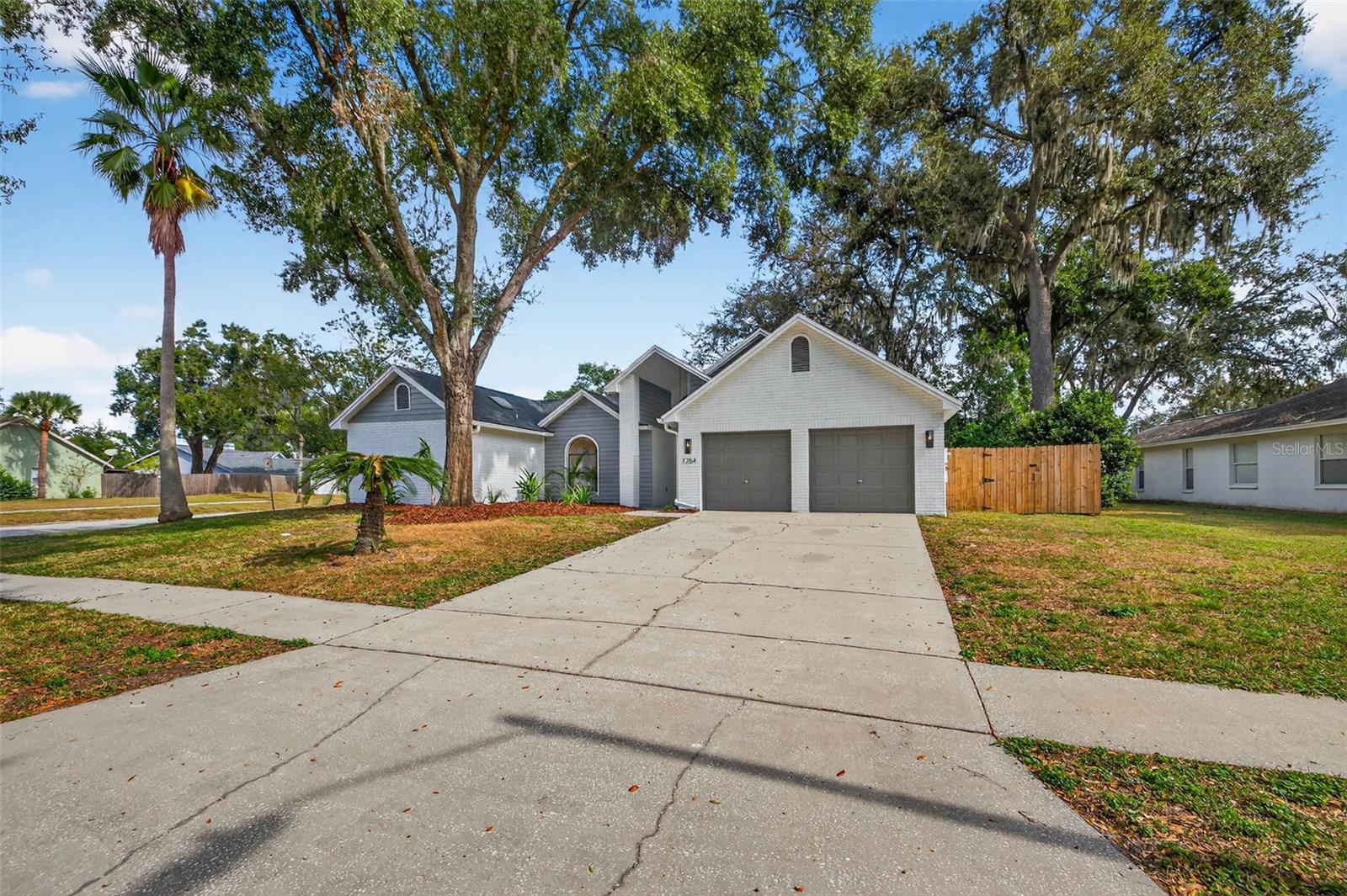 Image 3 of 39 For 1254 Windsor Way