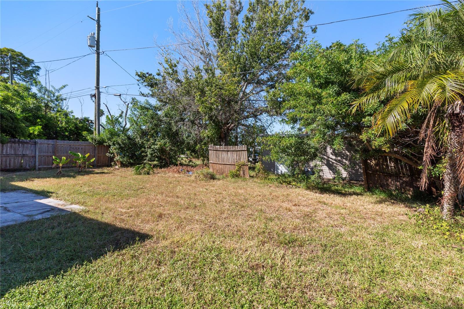 Image 39 of 40 For 4905 Largo Terrace