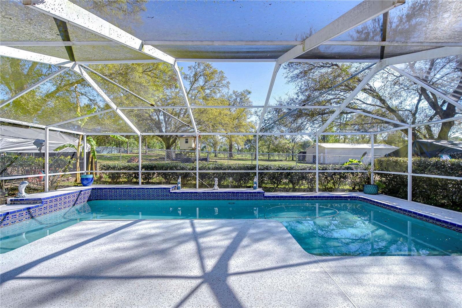 Image 13 of 40 For 16349 Spring Valley Road