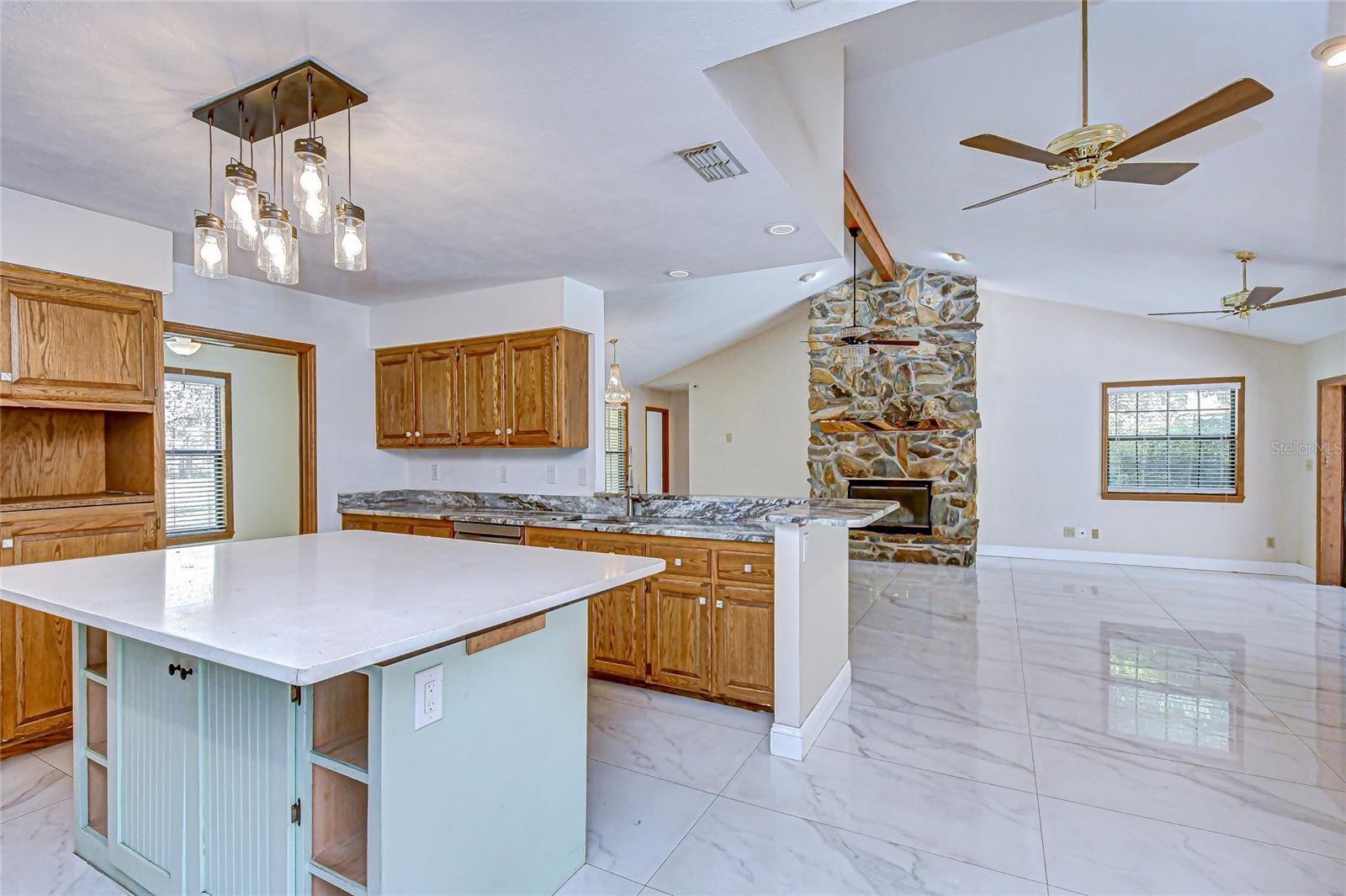 Image 20 of 40 For 16349 Spring Valley Road