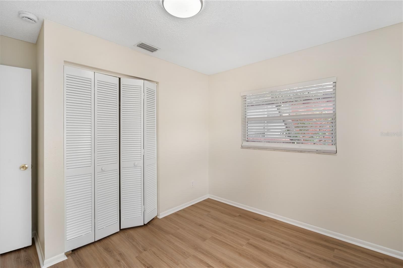 Image 16 of 23 For 4008 Laurel Street