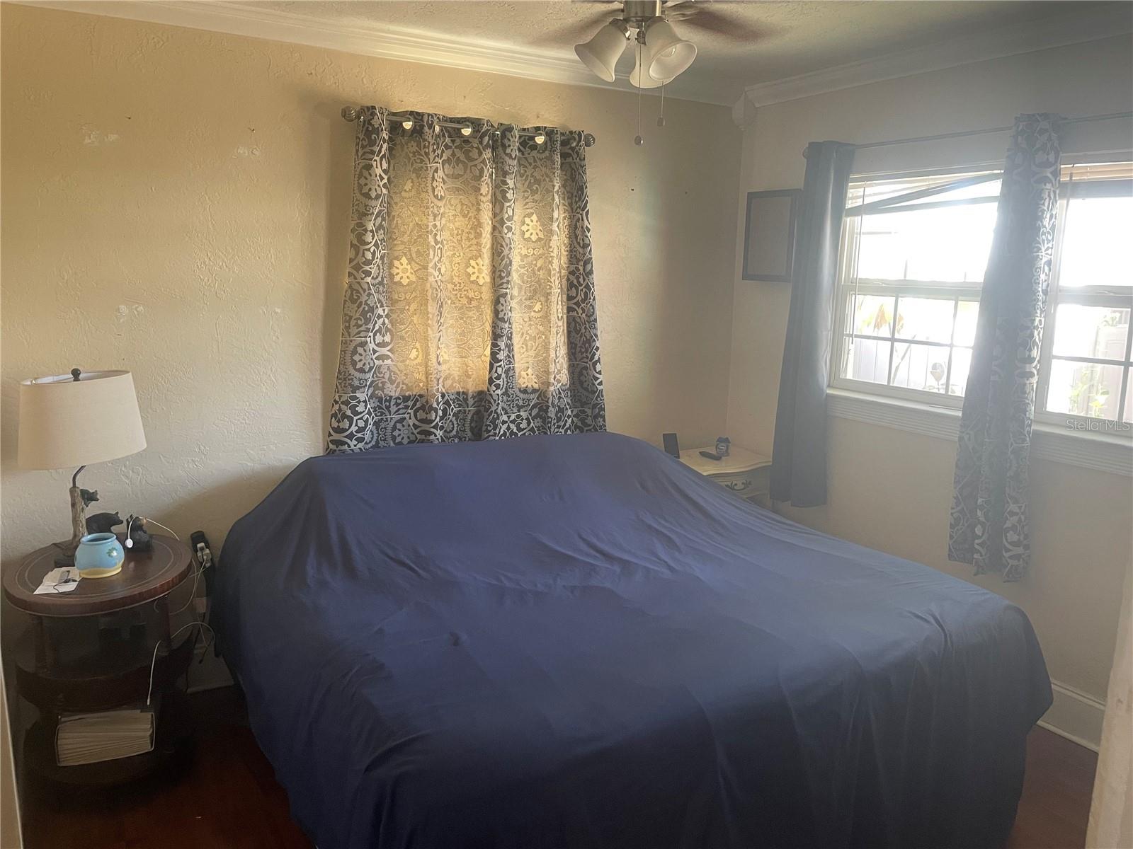 Image 13 of 35 For 2133 43rd Avenue N