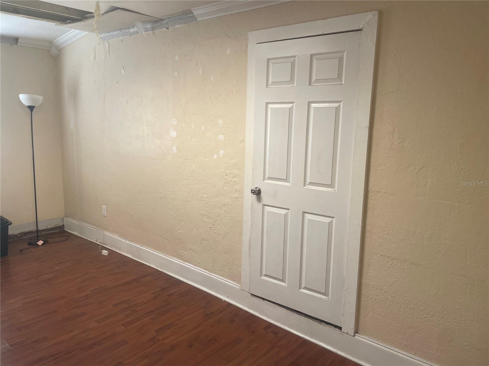 Image 19 of 35 For 2133 43rd Avenue N