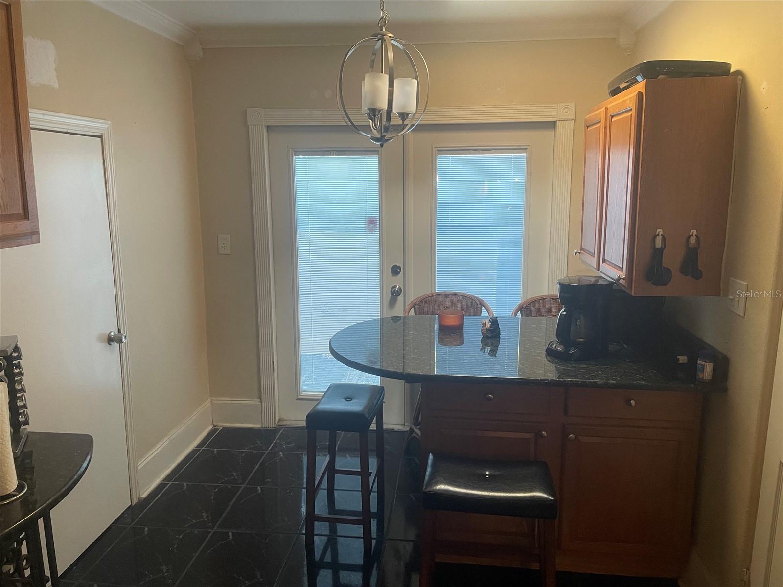 Image 21 of 35 For 2133 43rd Avenue N