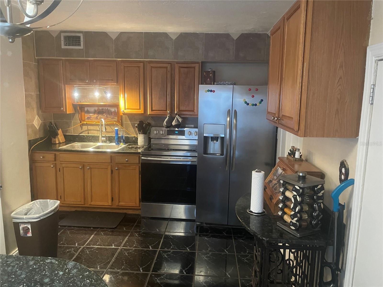 Image 23 of 35 For 2133 43rd Avenue N