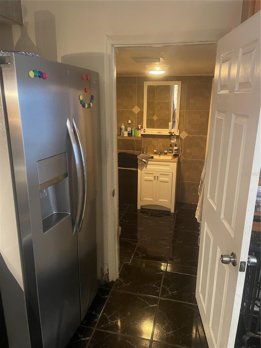 Image 24 of 35 For 2133 43rd Avenue N