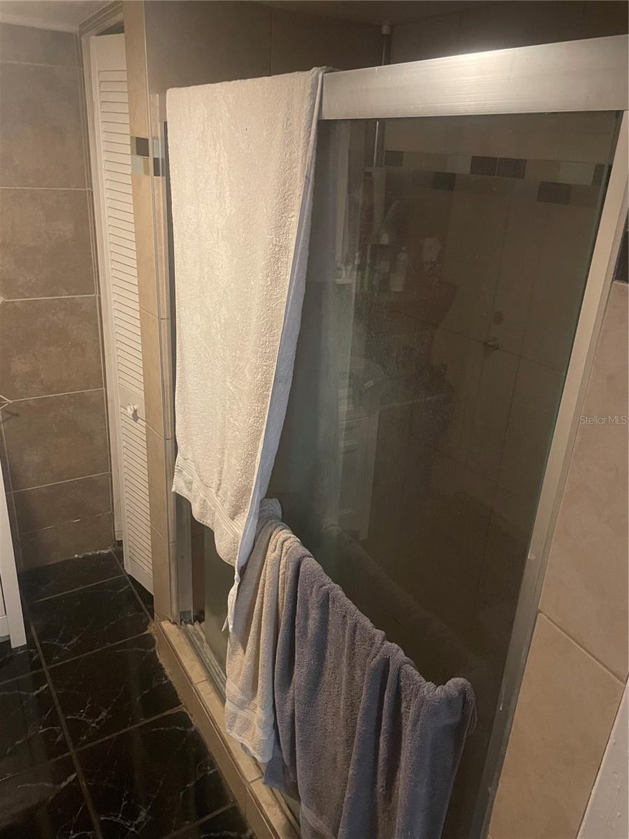 Image 26 of 35 For 2133 43rd Avenue N