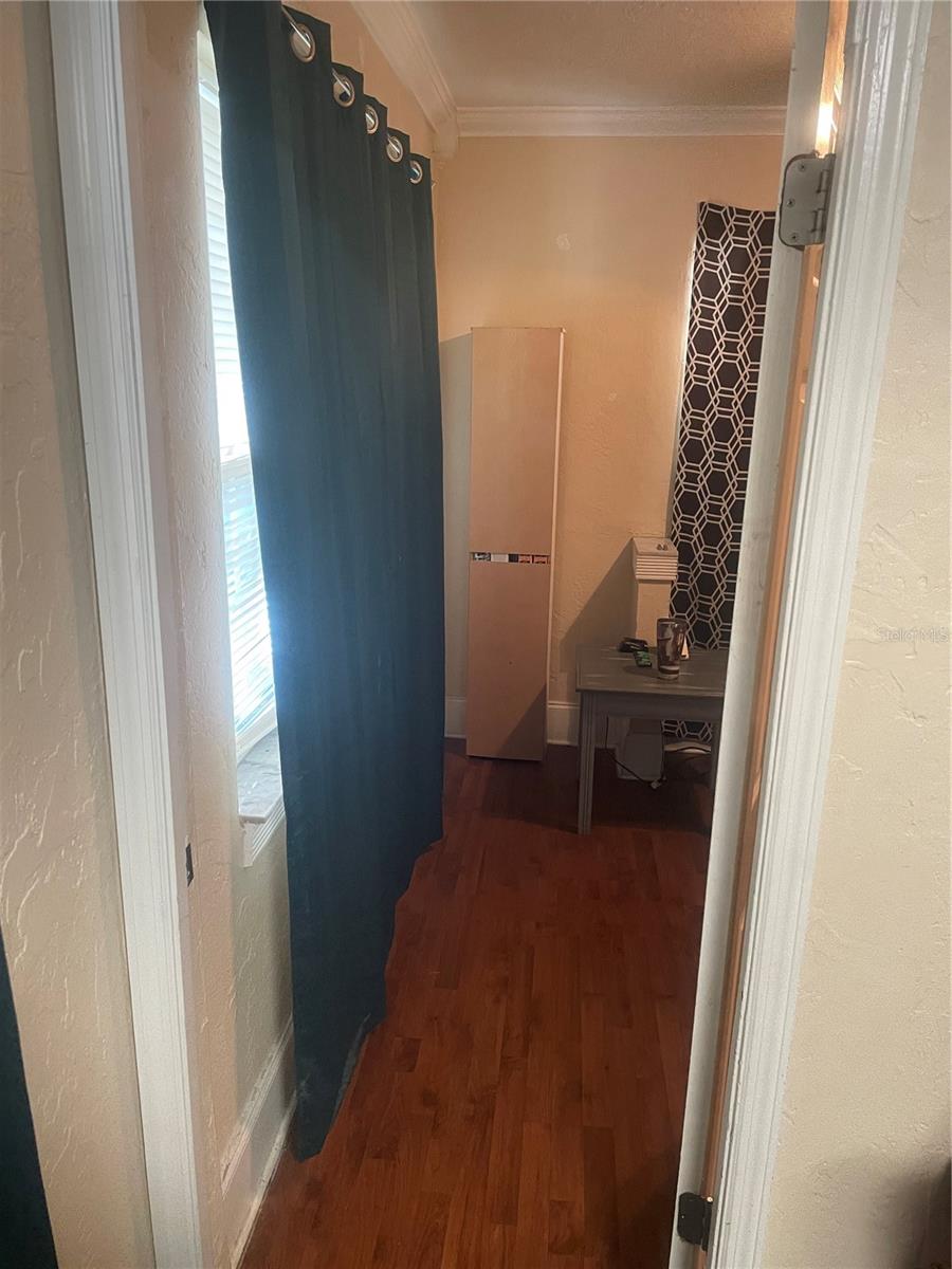 Image 7 of 35 For 2133 43rd Avenue N