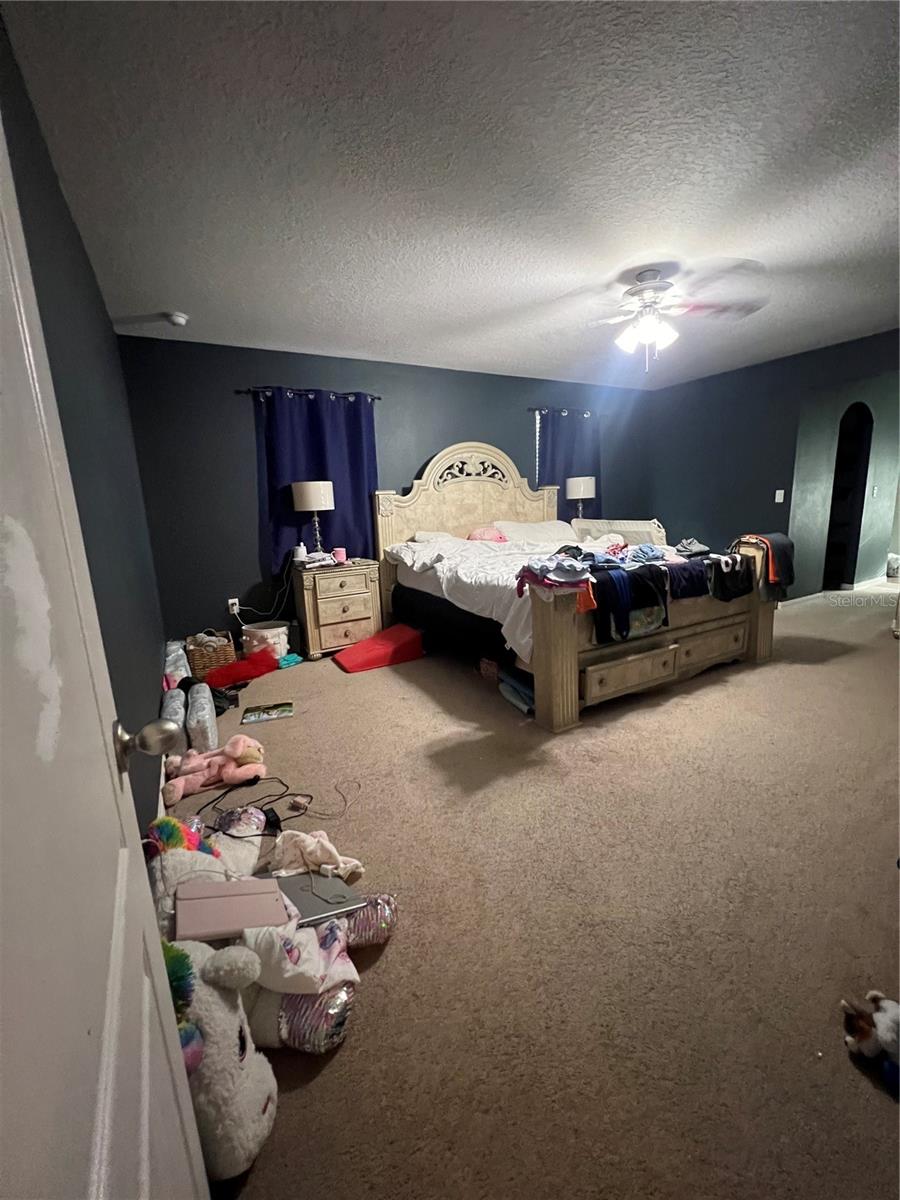 Image 43 of 55 For 13331 Waterford Castle Drive