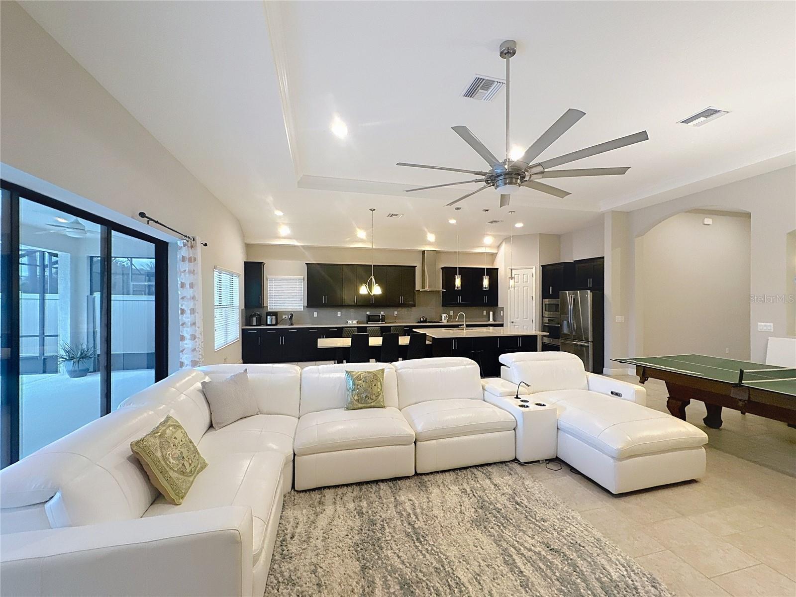 Image 6 of 28 For 1028 Coretto Avenue