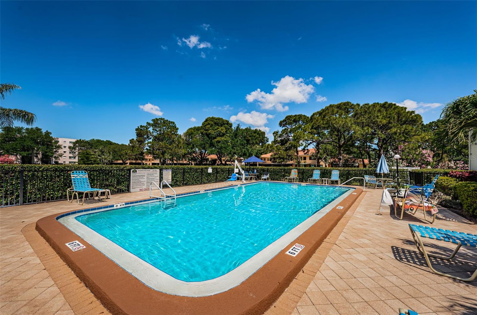 Image 74 of 84 For 5501 80th Street N 405