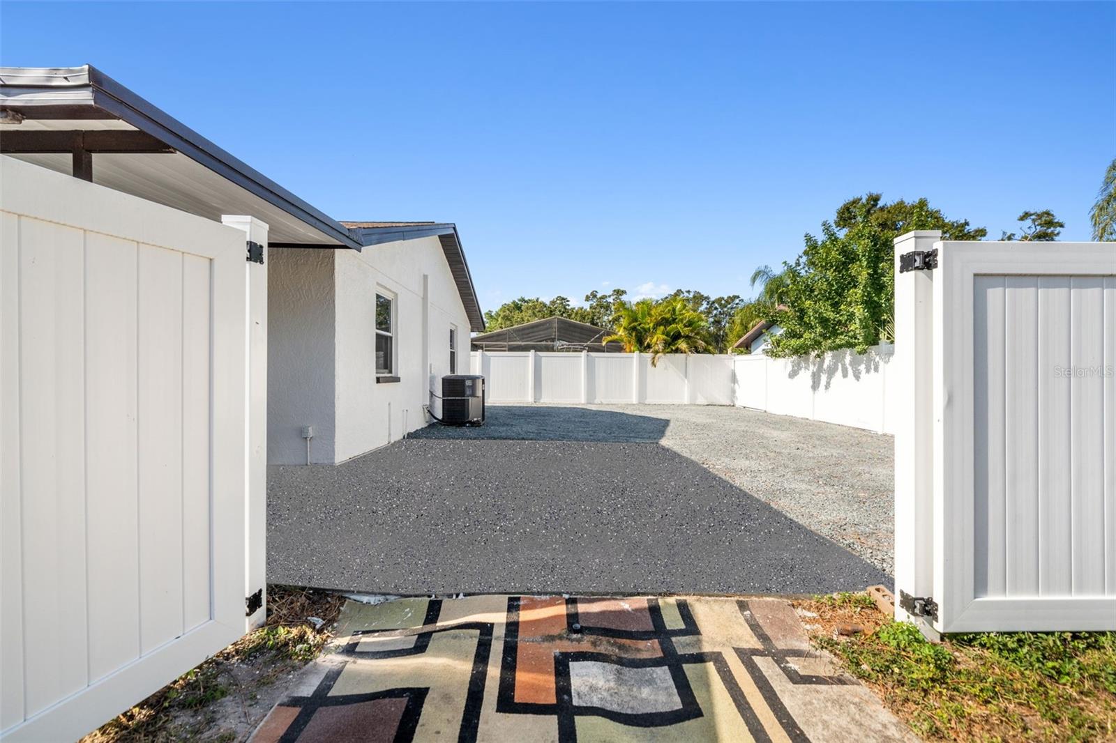 Image 43 of 48 For 10187 122nd Avenue