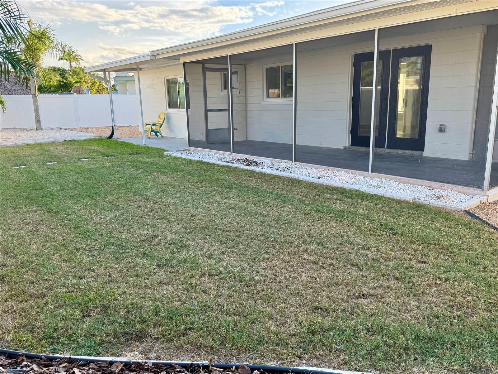 Image 15 of 17 For 745 Sunset Cove