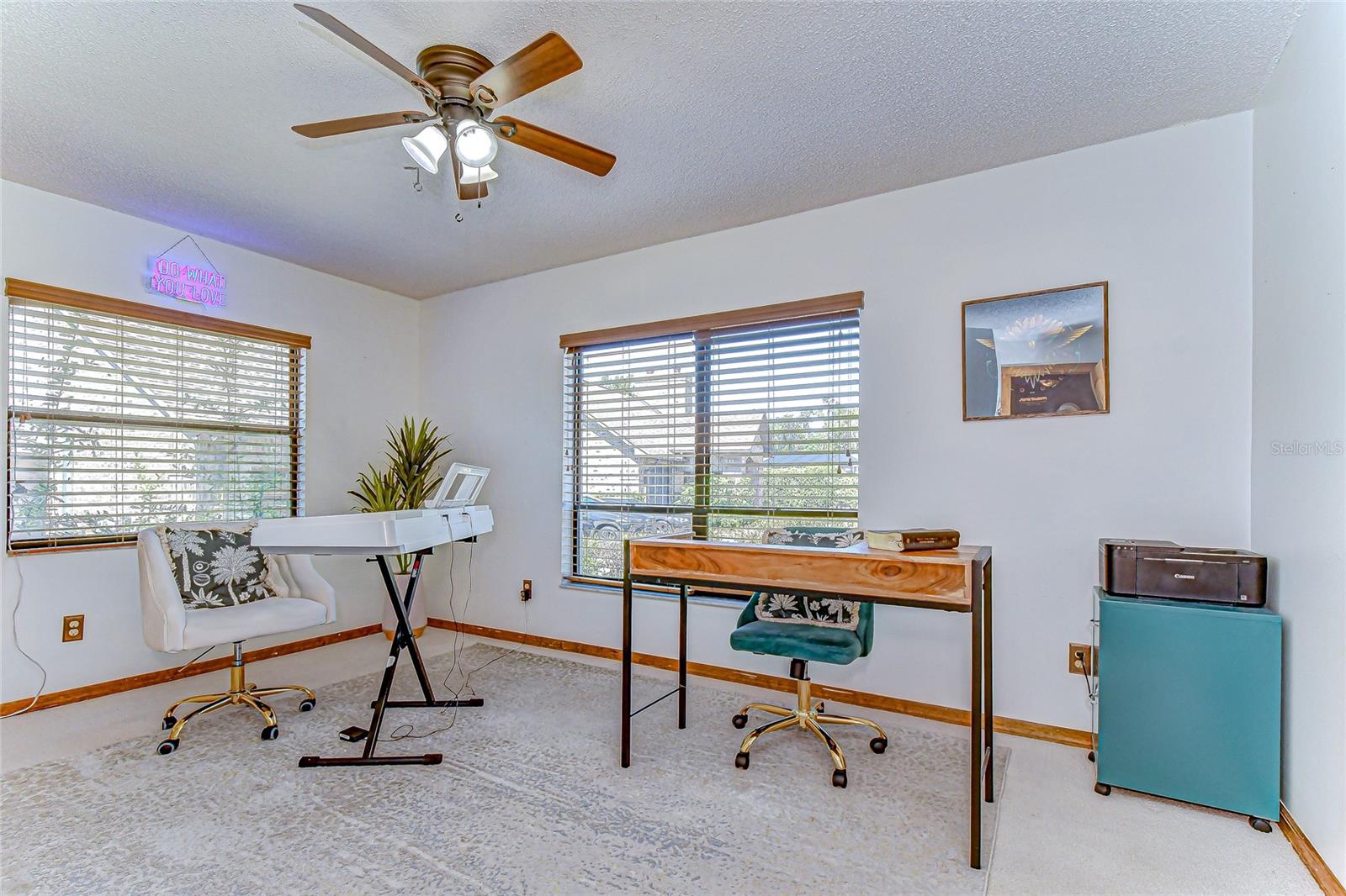 Listing photo id 19 for 4705 Fernstone Court