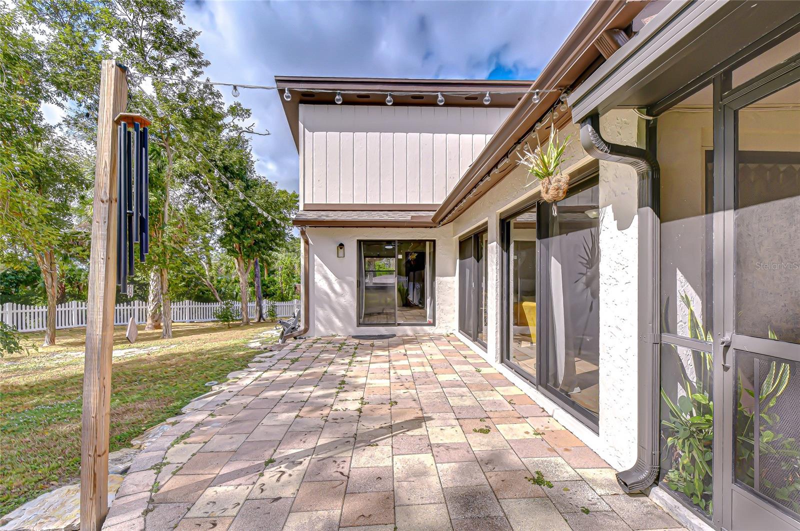 Listing photo id 24 for 4705 Fernstone Court