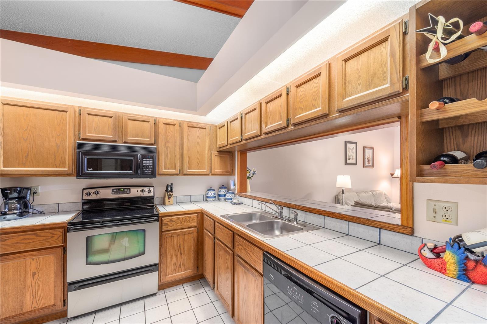 Image 12 of 43 For 1471 Mahogany Lane 1706