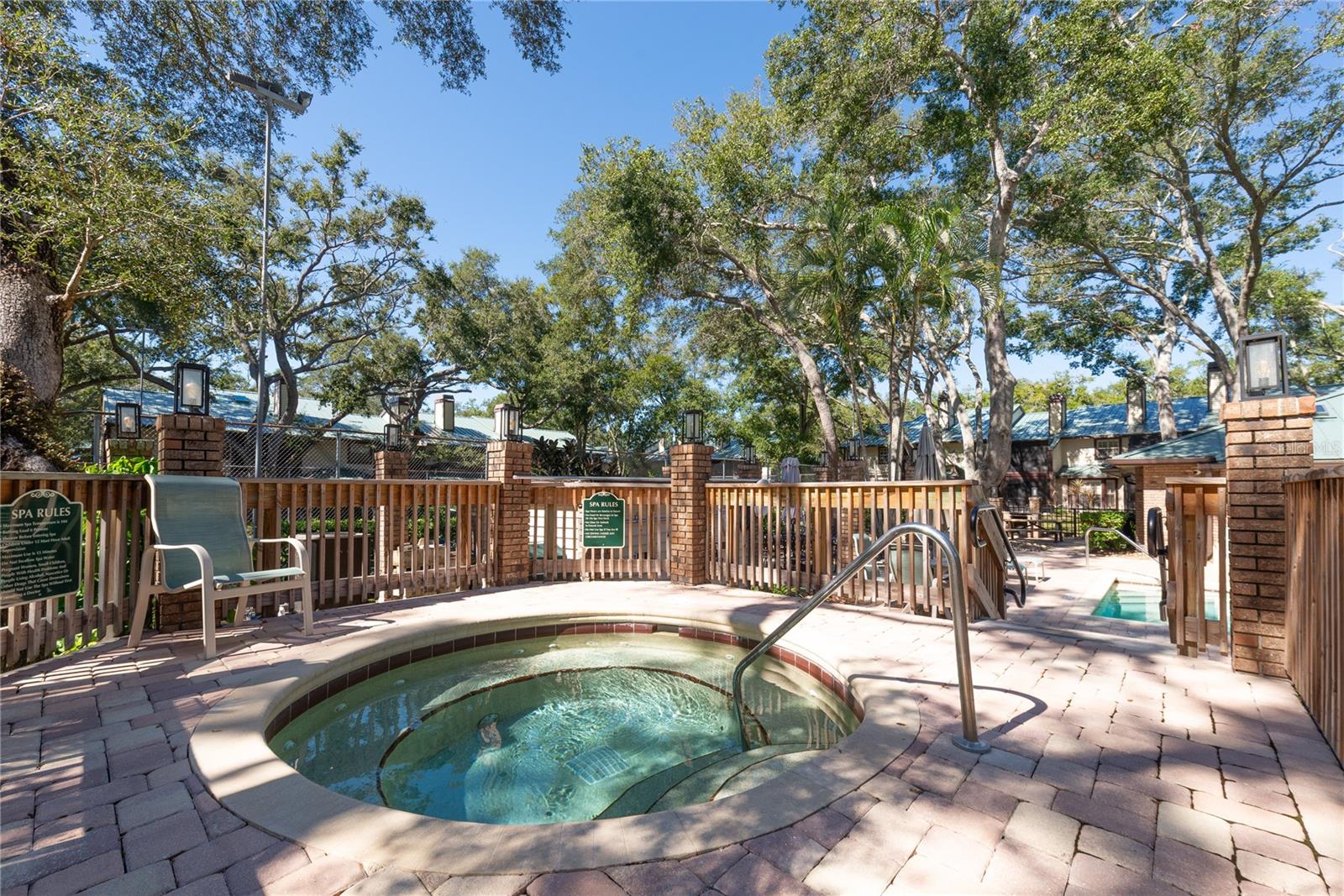 Image 4 of 43 For 1471 Mahogany Lane 1706