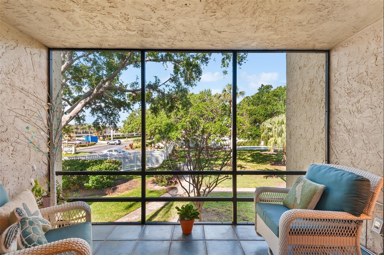 Image 24 of 37 For 14130 Rosemary Lane 1202