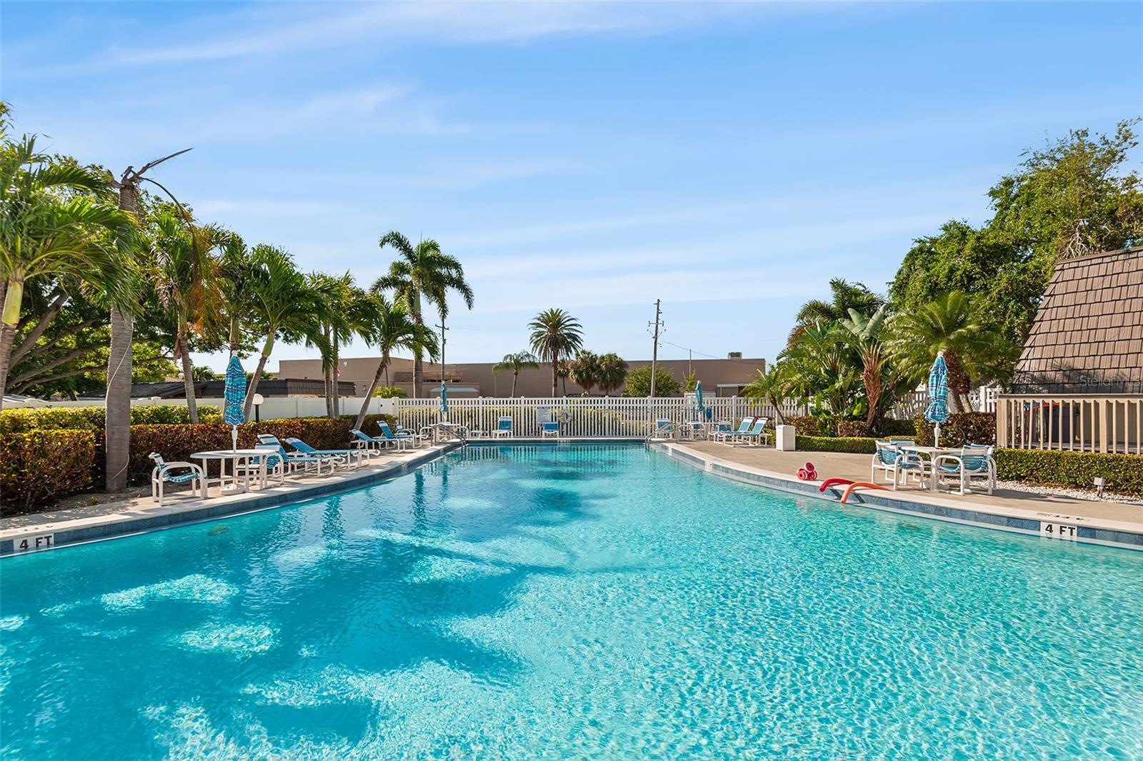 Image 3 of 37 For 14130 Rosemary Lane 1202