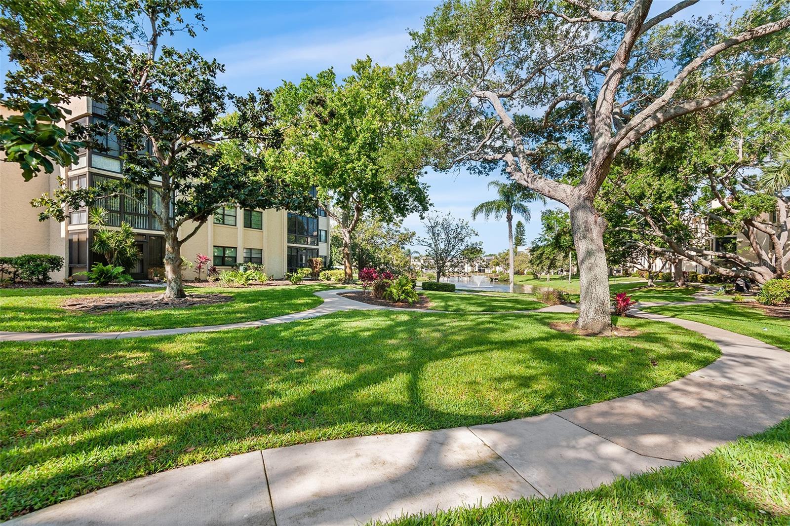 Image 6 of 37 For 14130 Rosemary Lane 1202