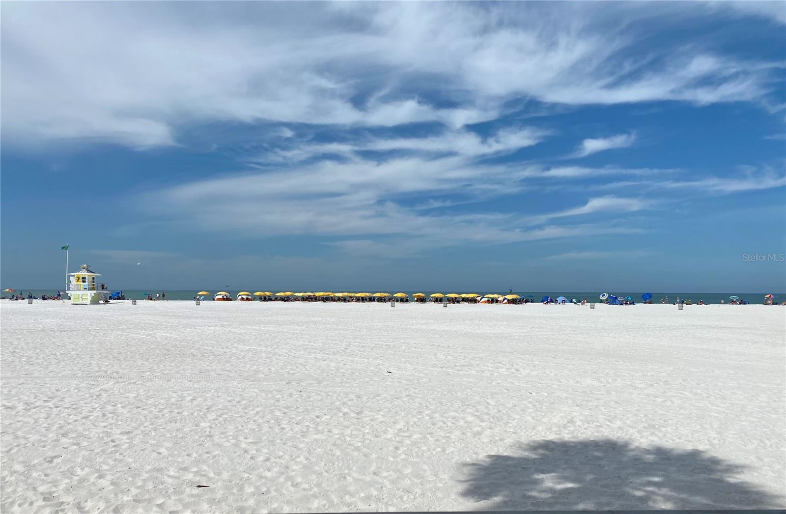 Image 26 of 27 For 941 Palm Drive