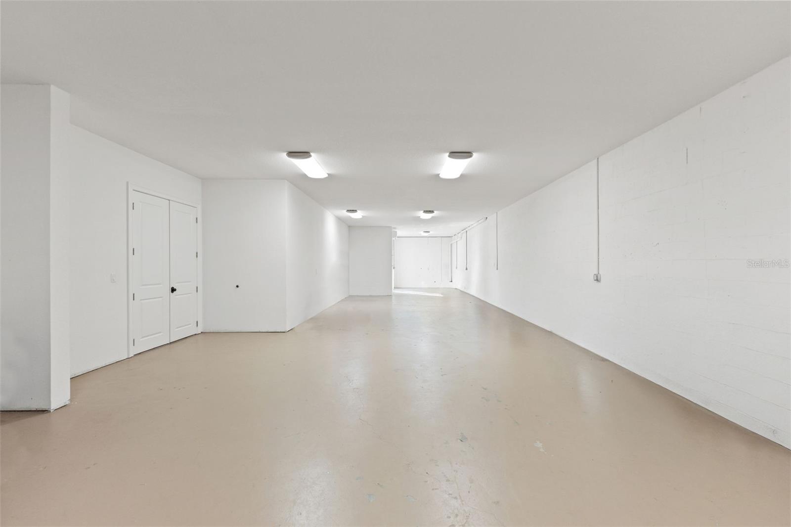 Image 61 of 84 For 19500 Sterling Bluff Way