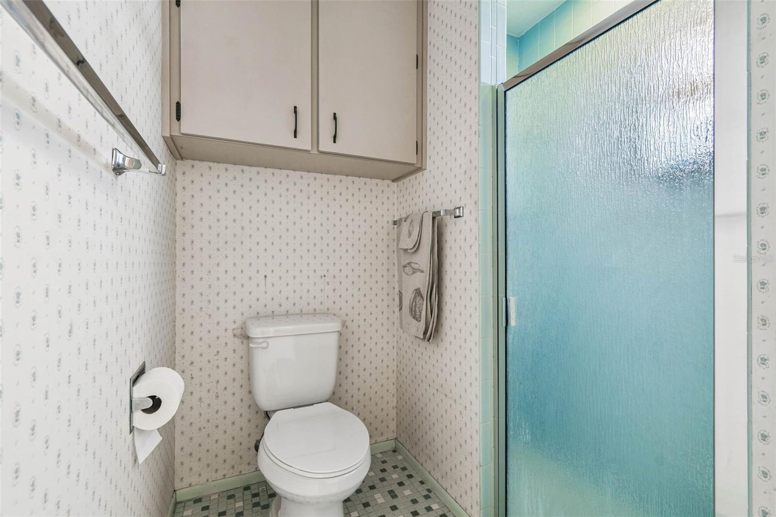 Image 22 of 55 For 7710 Fairlawn Drive