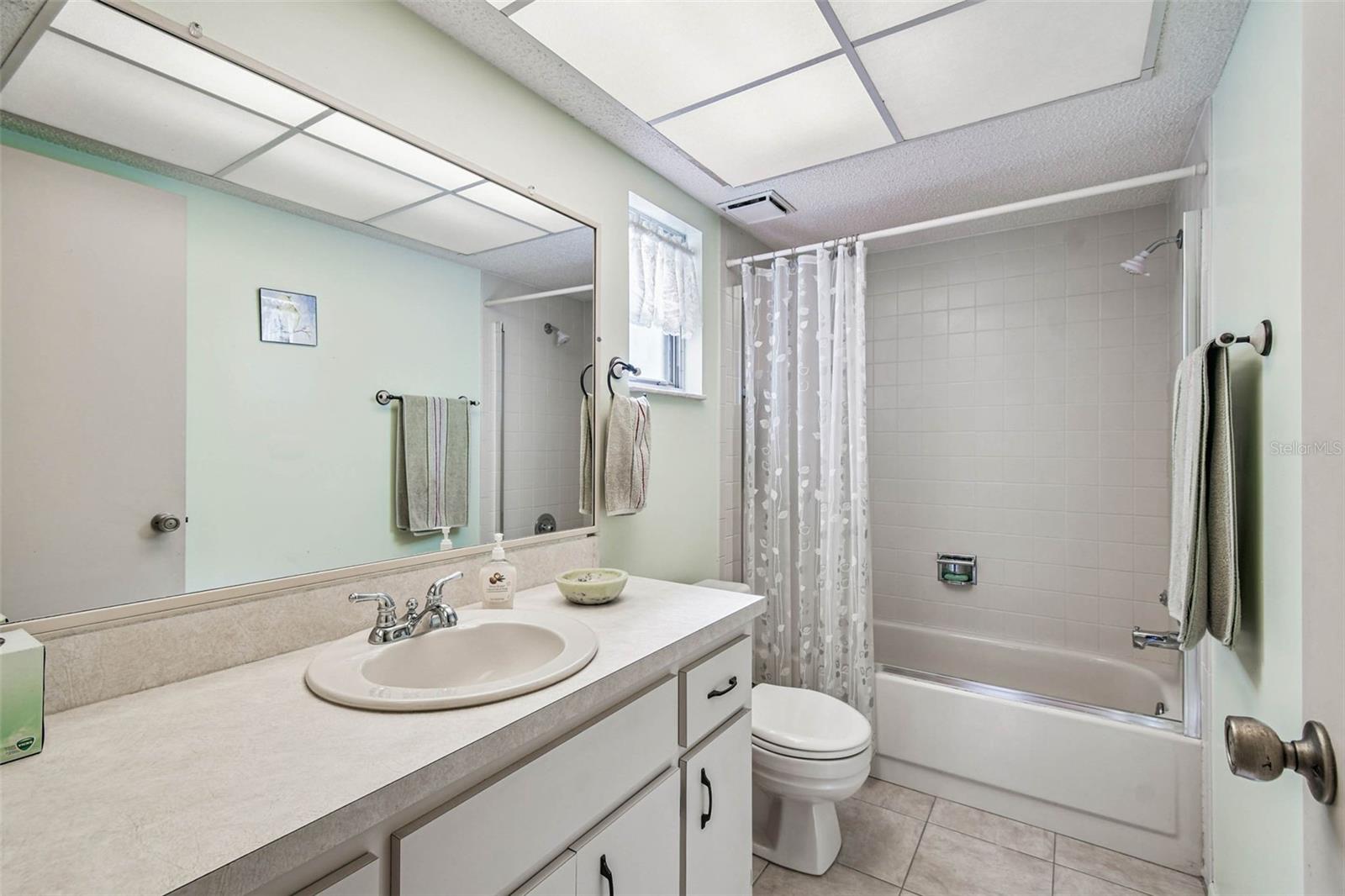 Image 26 of 55 For 7710 Fairlawn Drive