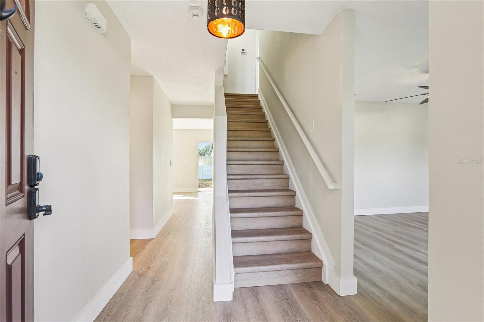 Image 17 of 50 For 807 Brenton Leaf Drive