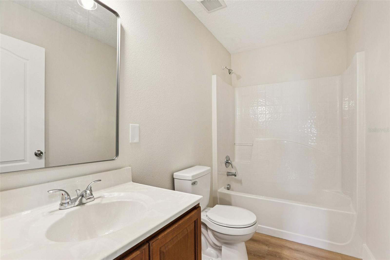 Image 35 of 50 For 807 Brenton Leaf Drive