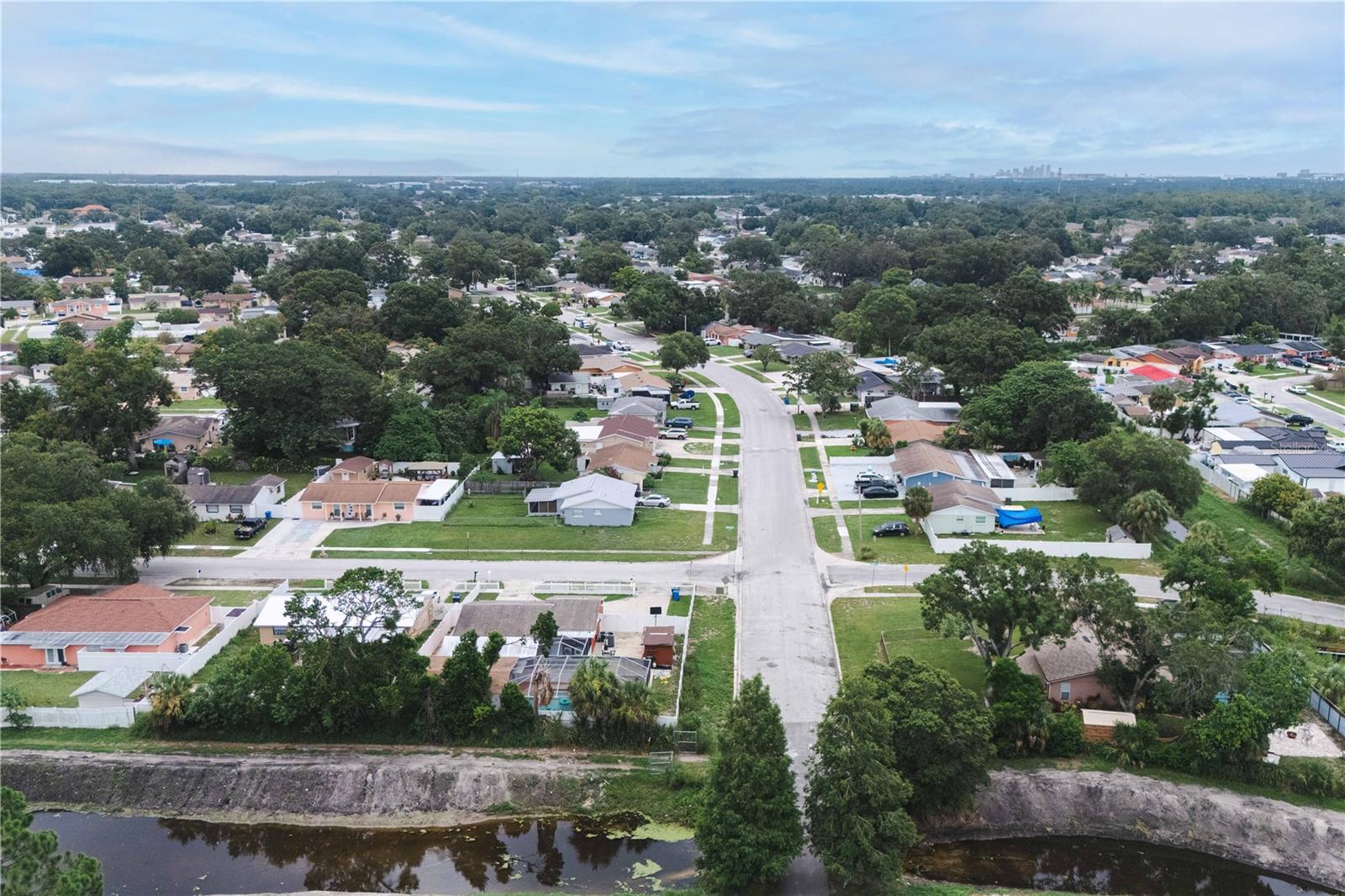 Image 32 of 38 For 8375 Galewood Circle