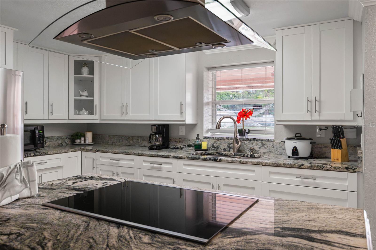 Image 34 of 38 For 8375 Galewood Circle